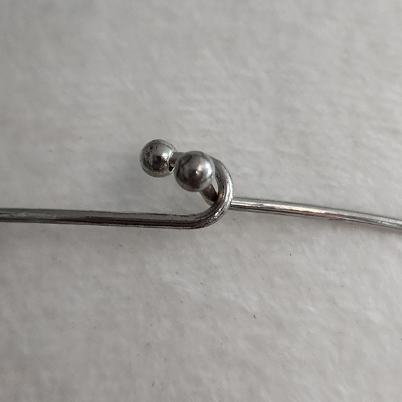 Chic Silvertone Choker with  Roman Cat's Eye Pendant - Picture 3 of 3